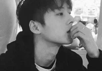 伤感短句男生(一个男人为什么经常听伤感情歌)