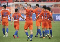 成熟稳重签名(赵惠个性签名好看的)