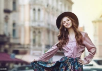 个性签名女生简单气质短语(个性签名女生霸气古风友谊)