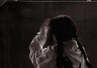 伤感头像女(求推荐黑暗系头像或者双面性头像)