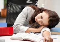 一句话搞笑语录(推荐一些搞笑的网络用语)