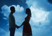 爱情句子伤感(为爱情伤悲的说说)