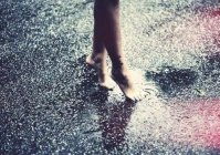 男人扎心伤感句子(男女现实情感语录句句扎心)