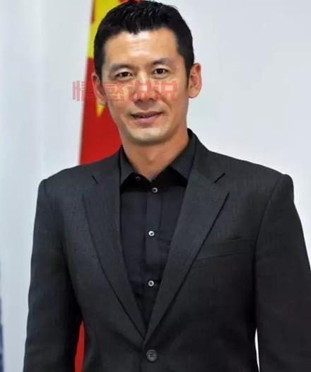 杨晨再出发:U17国足主帅带领中国足球新希望