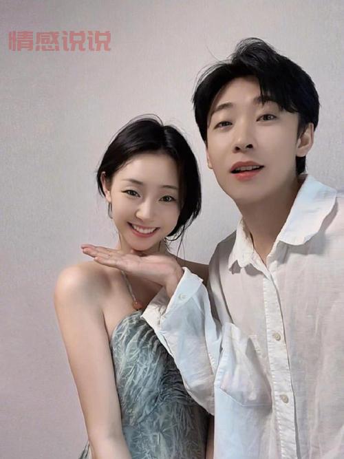 女友征婚全集：寻找真爱，揭秘奇葩征婚故事