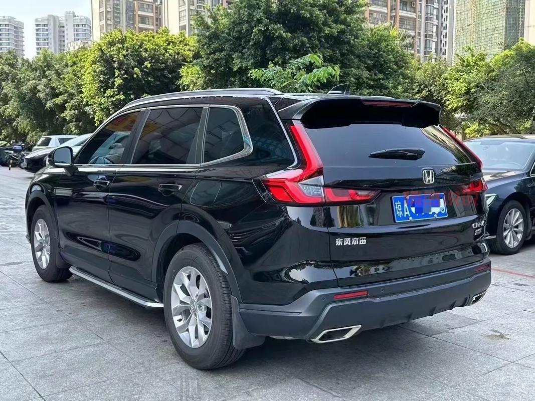 二手车交易市场1万2万预算选车指南：性价比高的车型推荐