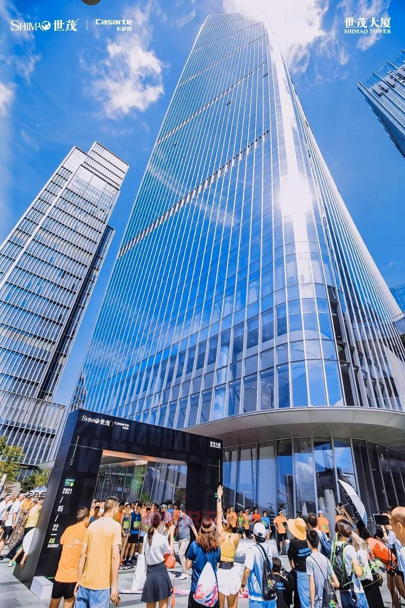 深圳前海世茂大厦：地标性建筑与优质办公空间