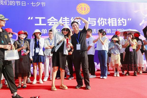 寻觅巩义姑娘：当地单身女性交友指南