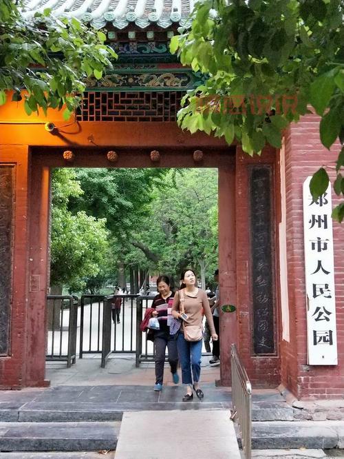 郑州人民公园游记分享，好看好玩的都在这！
