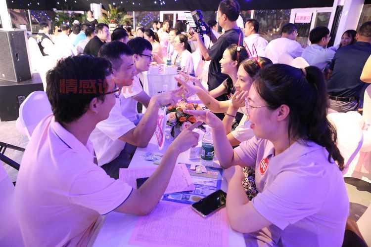 中老年单身联谊会哪里有？本地活动信息都在这！