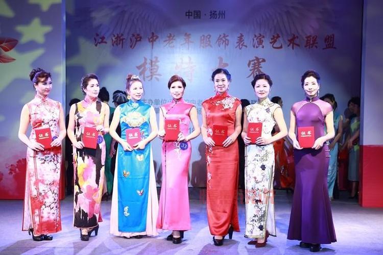 中老年人怎么交朋友？试试中同中老年聊天室！