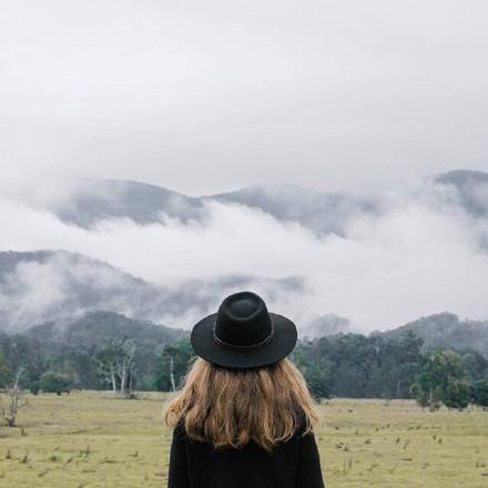 伤感短句子句句心痛(你见过最温柔干净的句子是什么)