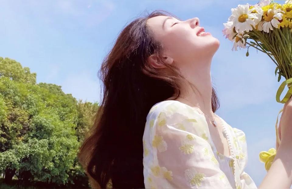 伤感句子句句心痛短句10(43句伤感短句)