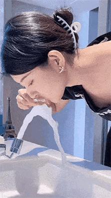 微信个人转账记录怎么查(收款方是收入到微信零钱里)