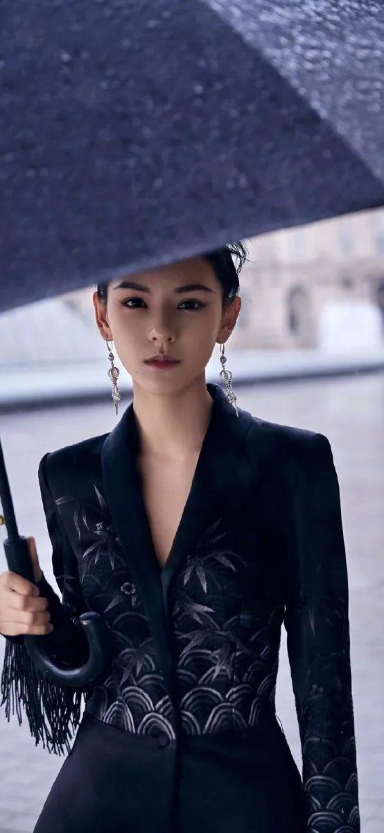 高情商搞笑文案(高情商开心每一天的文案)