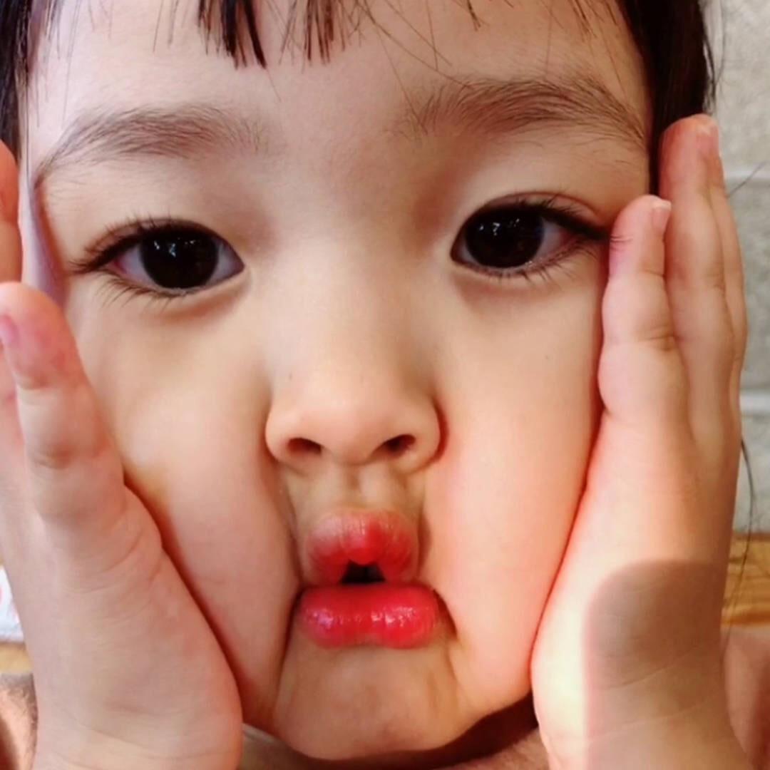 穿秋裤的搞笑语录(喝水是万能的的搞笑说说)