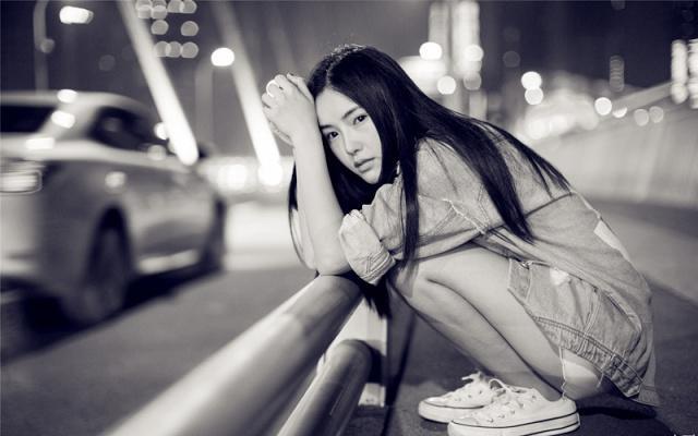 伤感短句扎心昵称(你有没有很喜欢却很扎心的句子)